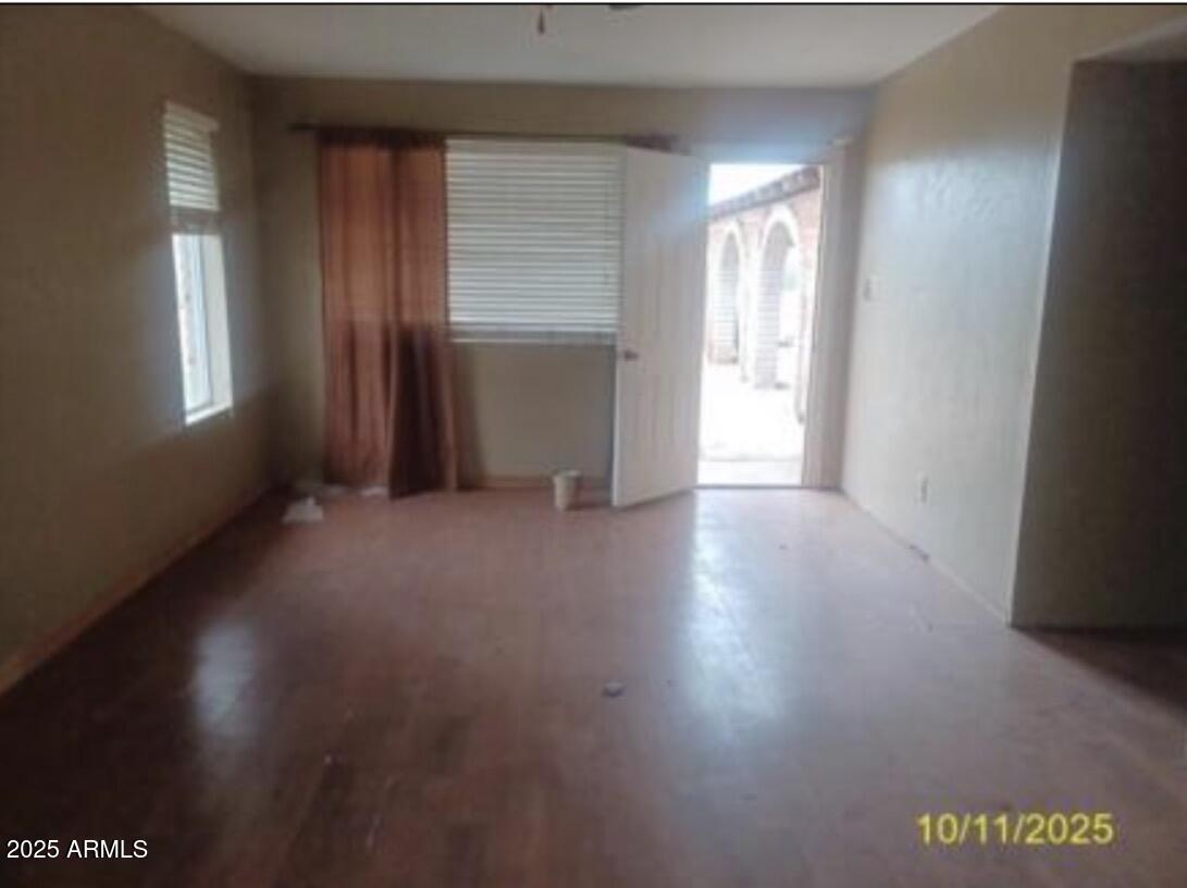 460 South Chase Street Douglas, AZ 85607 - Photo 7 of 8 a view of empty room with window