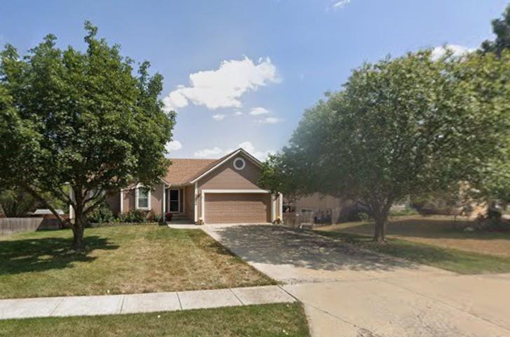 22646 Washington Avenue Spring Hill, KS 66083 - Photo 1 of 37