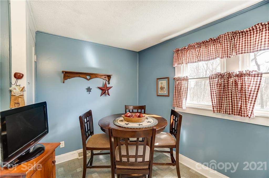 152 Shepherd Road Mooresville, NC 28115 - Photo 9 of 24 Gallery Image 9