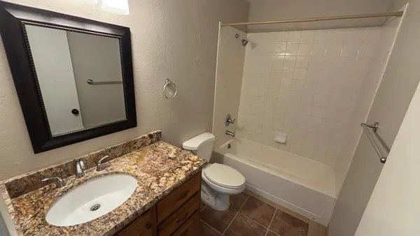 $2,195 | 1726 East Baker Drive, Tempe, AZ 85282