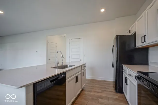 $284,900 | 11638 Hartwell Street, Indianapolis, IN 46235