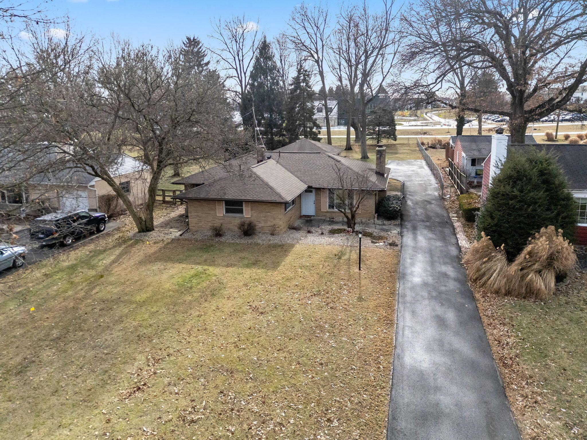 3227 Minerva Lake Road Columbus, OH 43231 - Photo 70 of 77 84-web-or-mls-DJI_20260122124121_0428_D-