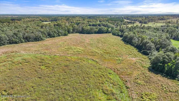 $305,600 | Dry Creek Road, Magee, MS 39111