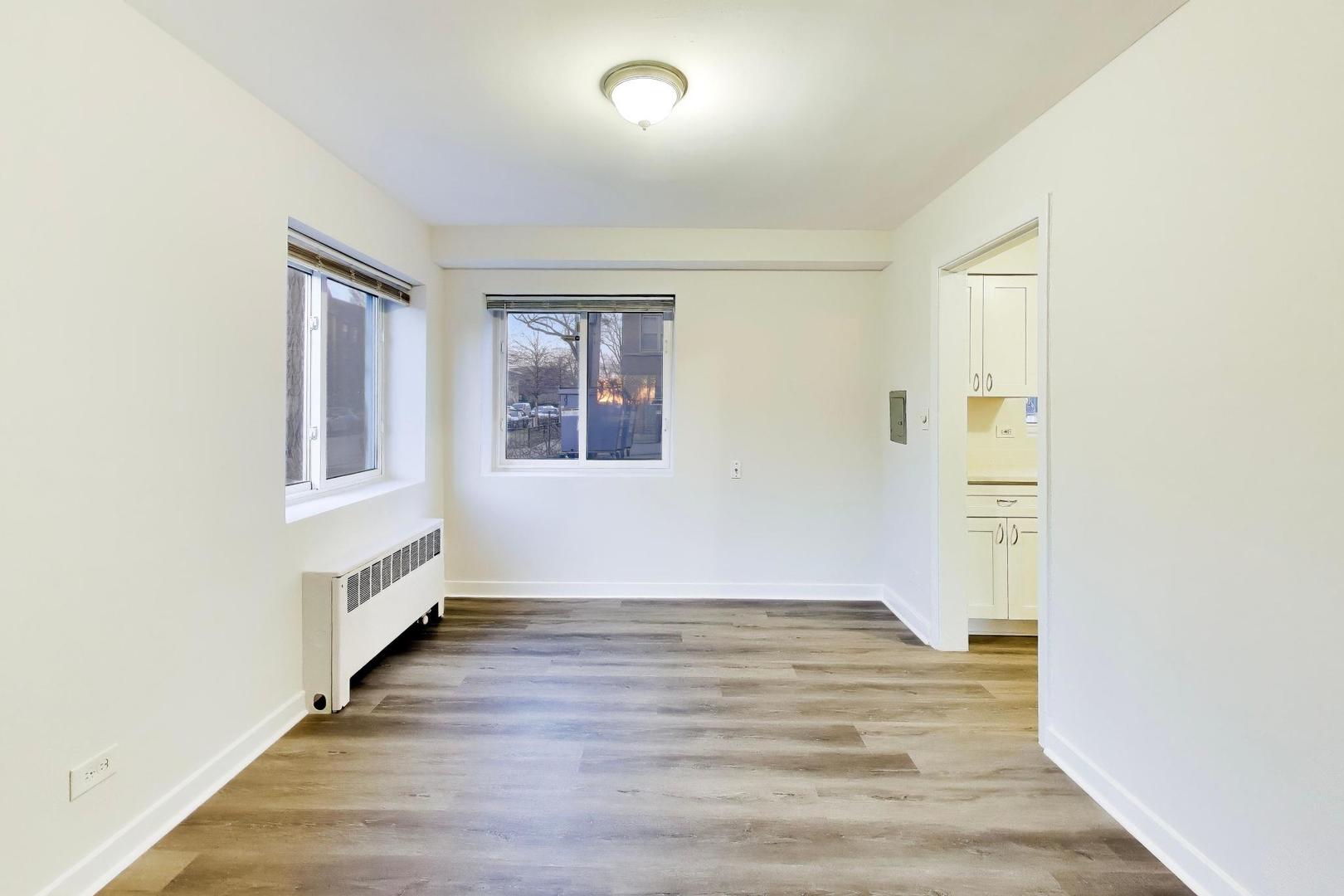 7404 North Sheridan Road, Unit G Chicago, IL 60626 - Photo 14 of 35