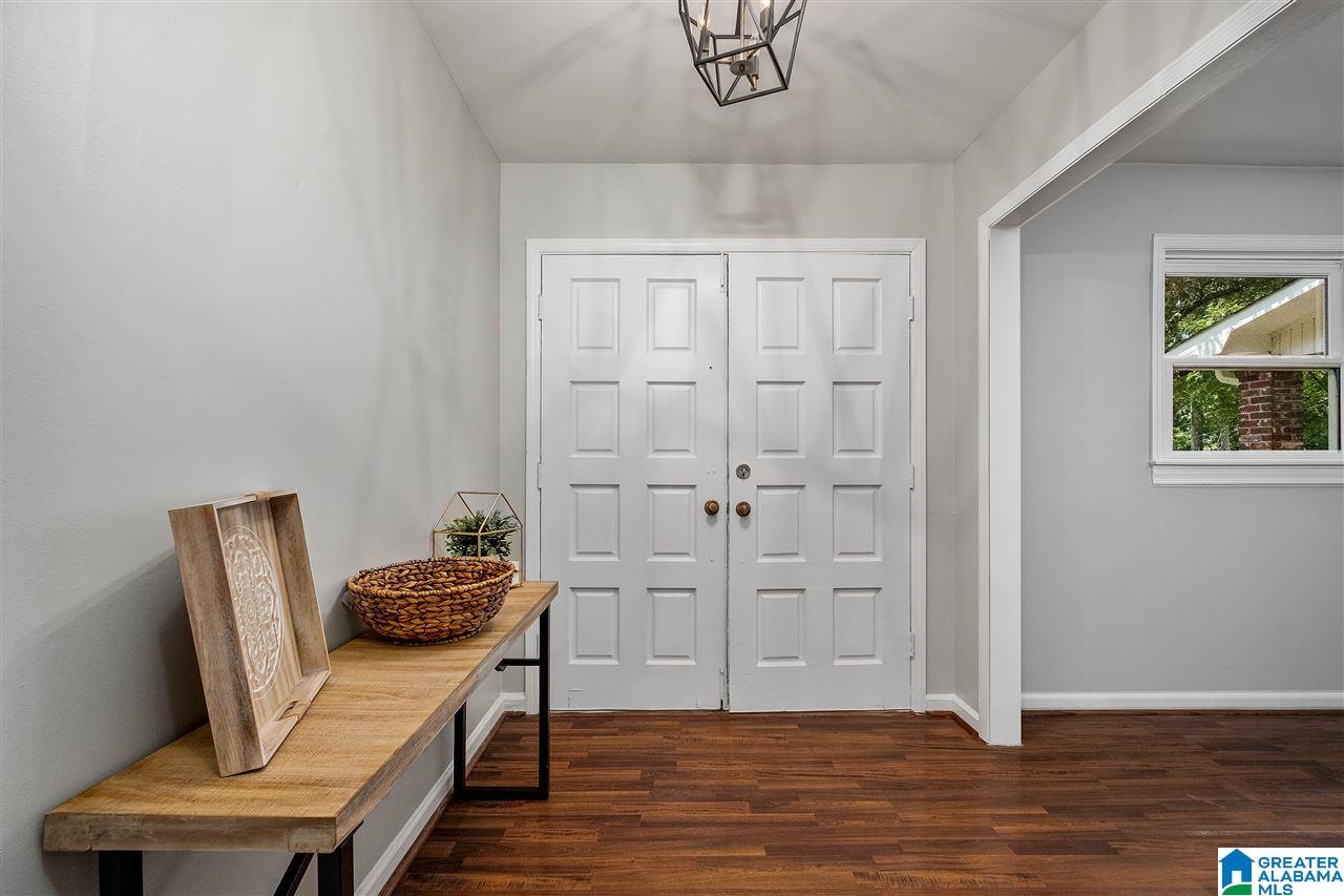2430 Titonka Road Birmingham, AL 35244 - Photo 4 of 26