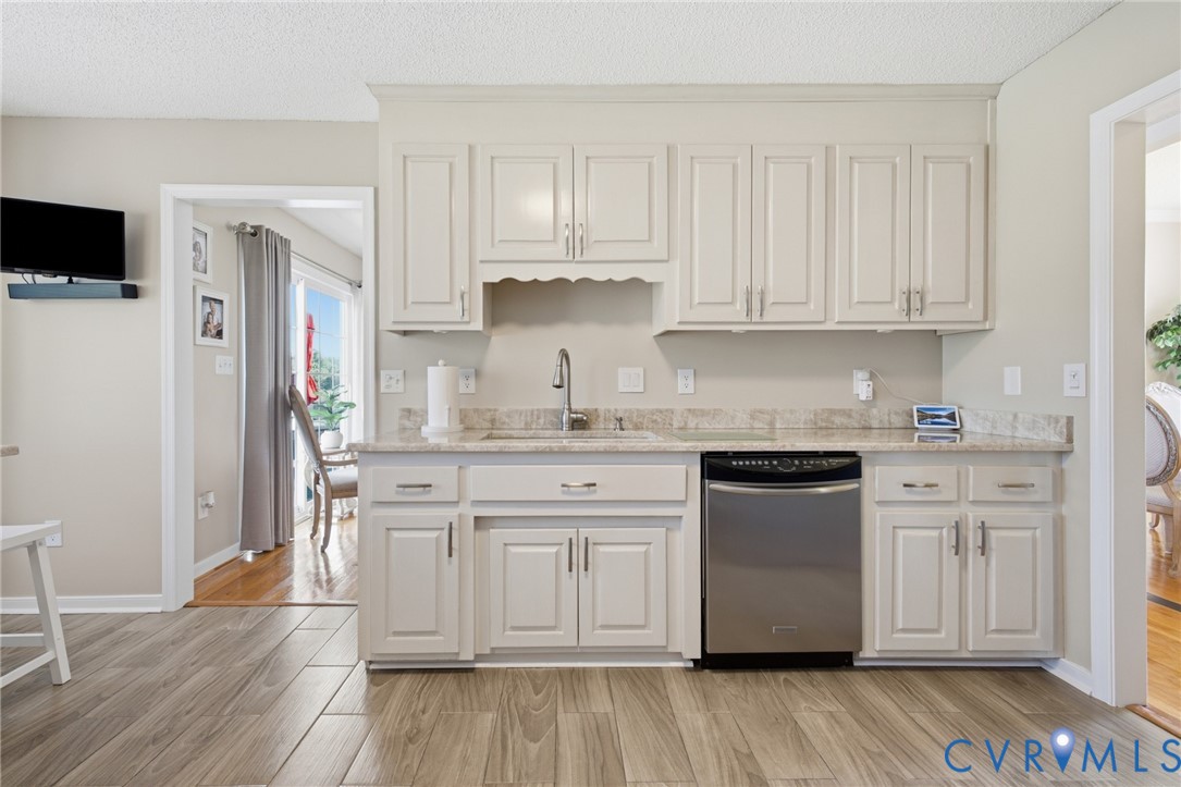 15300 Lebanon Road Spring Grove, VA 23881 - Photo 13 of 41