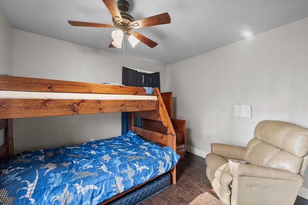 5184 Teague Road Fort Worth, TX 76140 - Photo 11 of 34