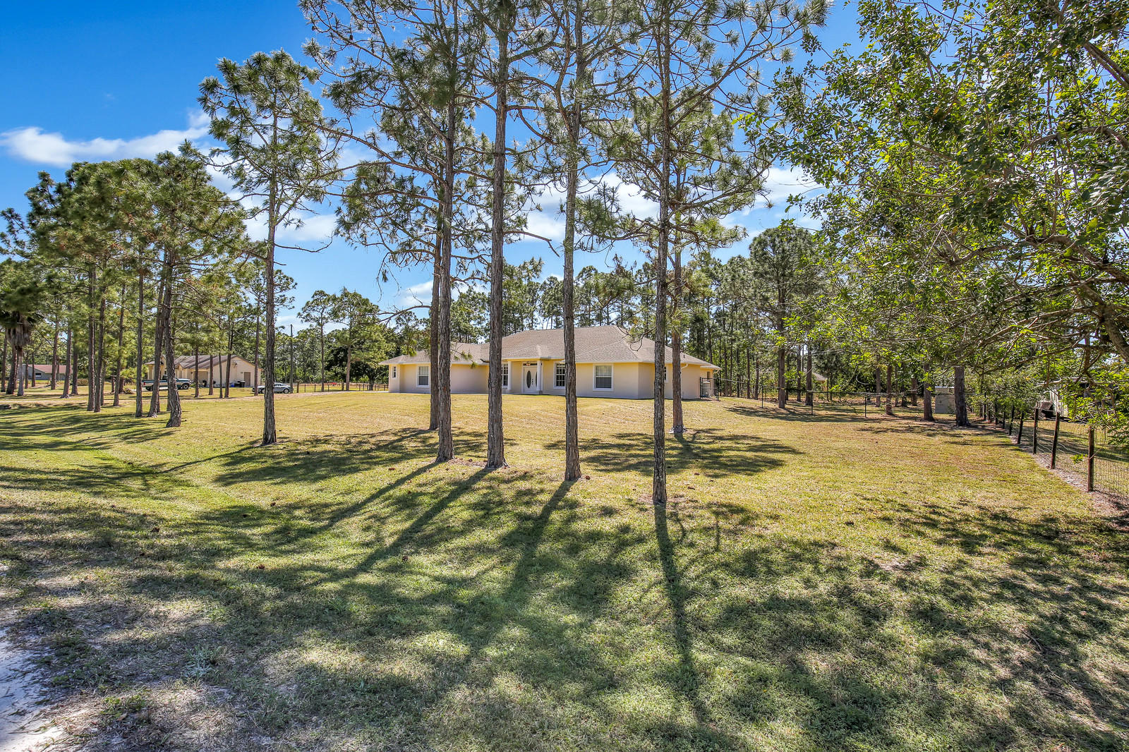 17318 88th Road North Loxahatchee, FL 33470 - Photo 2 of 20 02_Image_2_of_20_mls