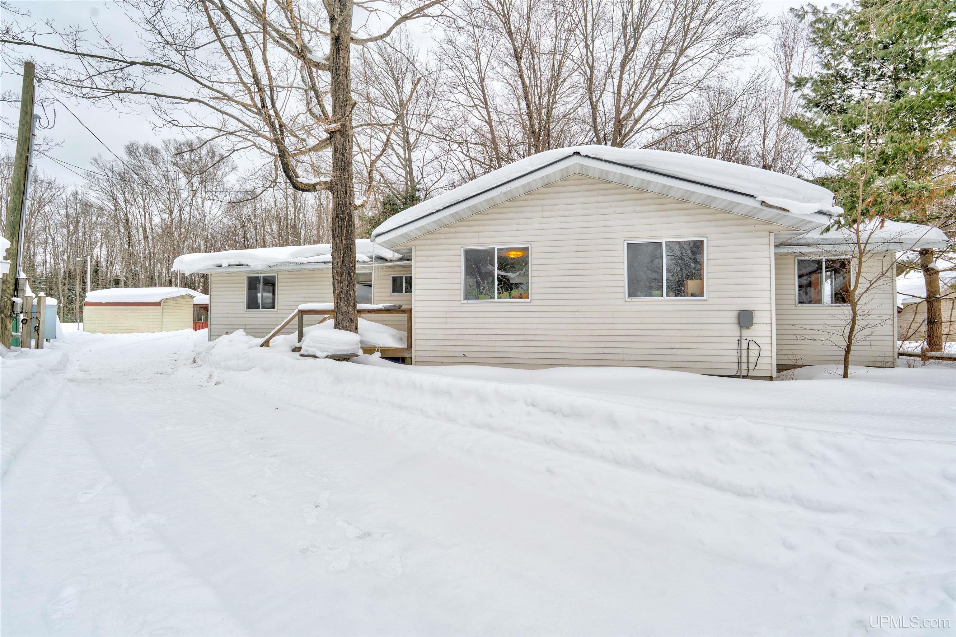 14738 Ll Road Wetmore, MI 49895 - Photo 23 of 37