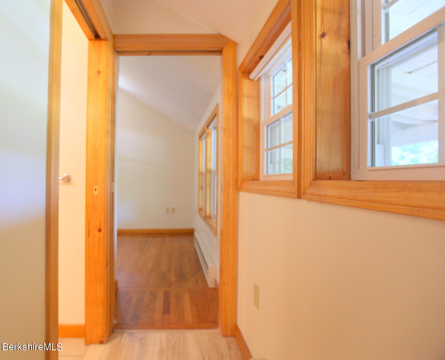 9 Lakeside Road New Marlborough, MA 01230 - Photo 24 of 29 9 Lakeside Lake Buel 24