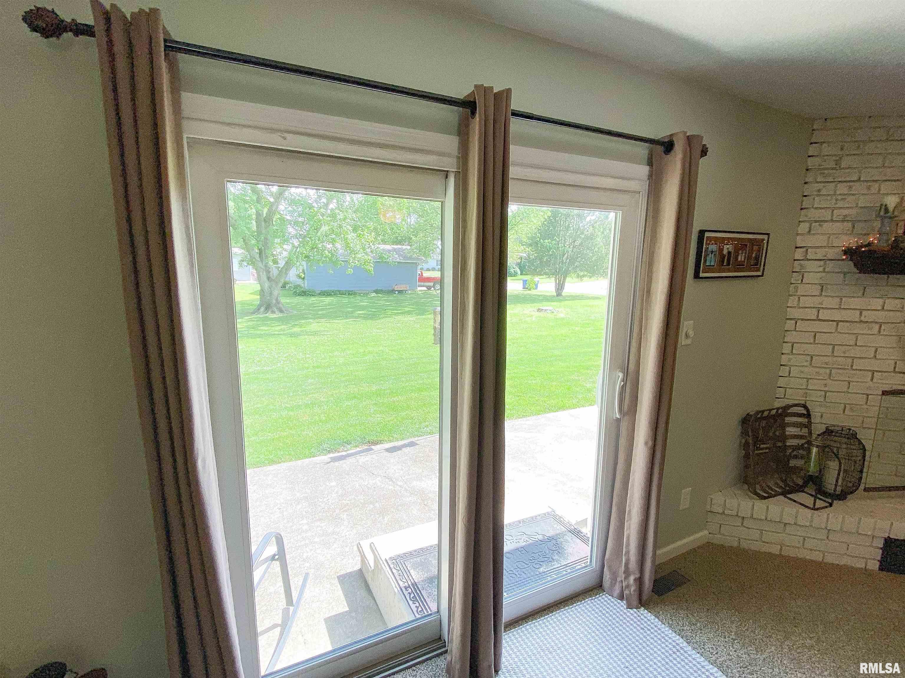 28 Stone Forge Pike Flora, IL 62839 - Photo 12 of 54