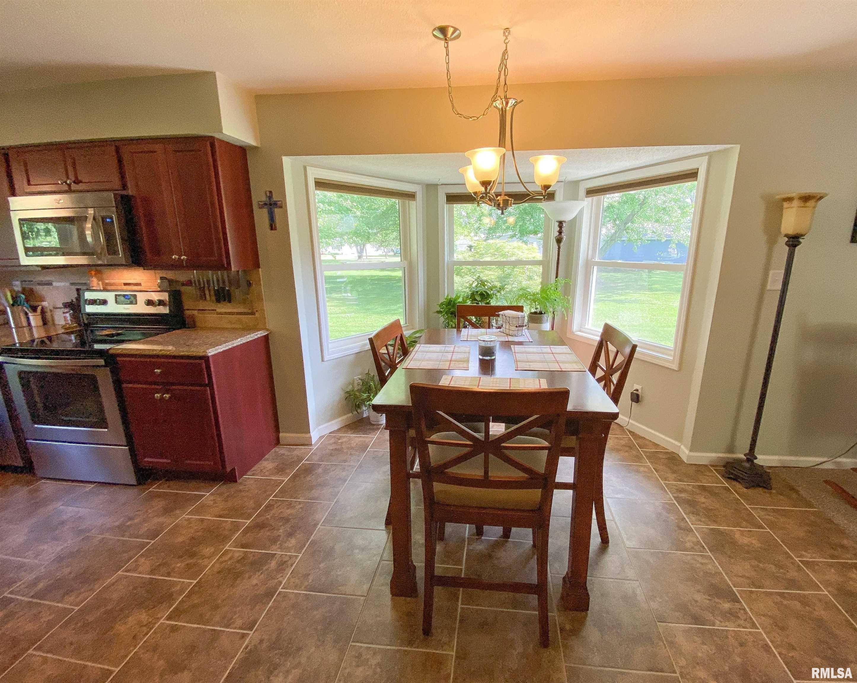 28 Stone Forge Pike Flora, IL 62839 - Photo 25 of 54