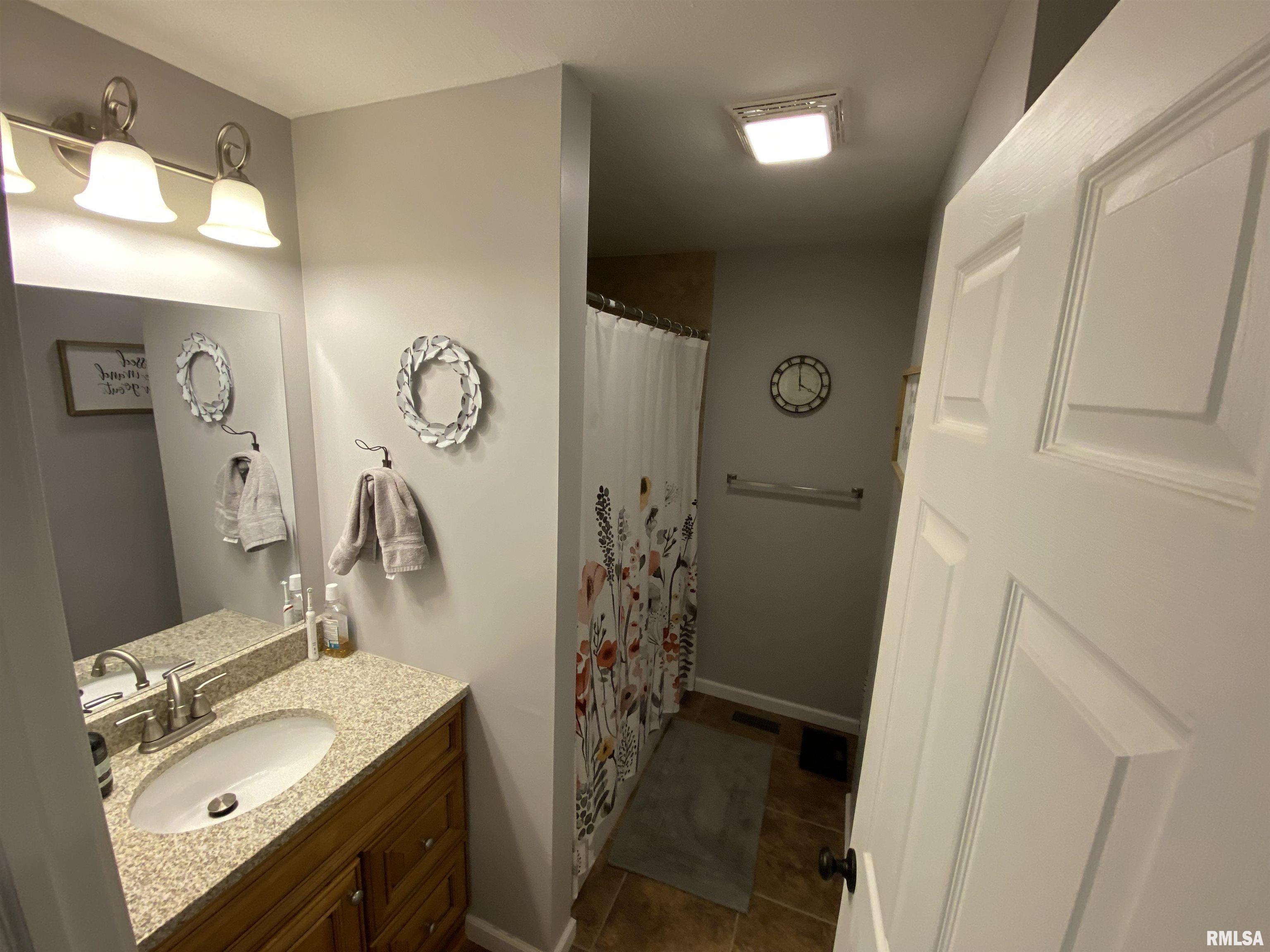 28 Stone Forge Pike Flora, IL 62839 - Photo 38 of 54