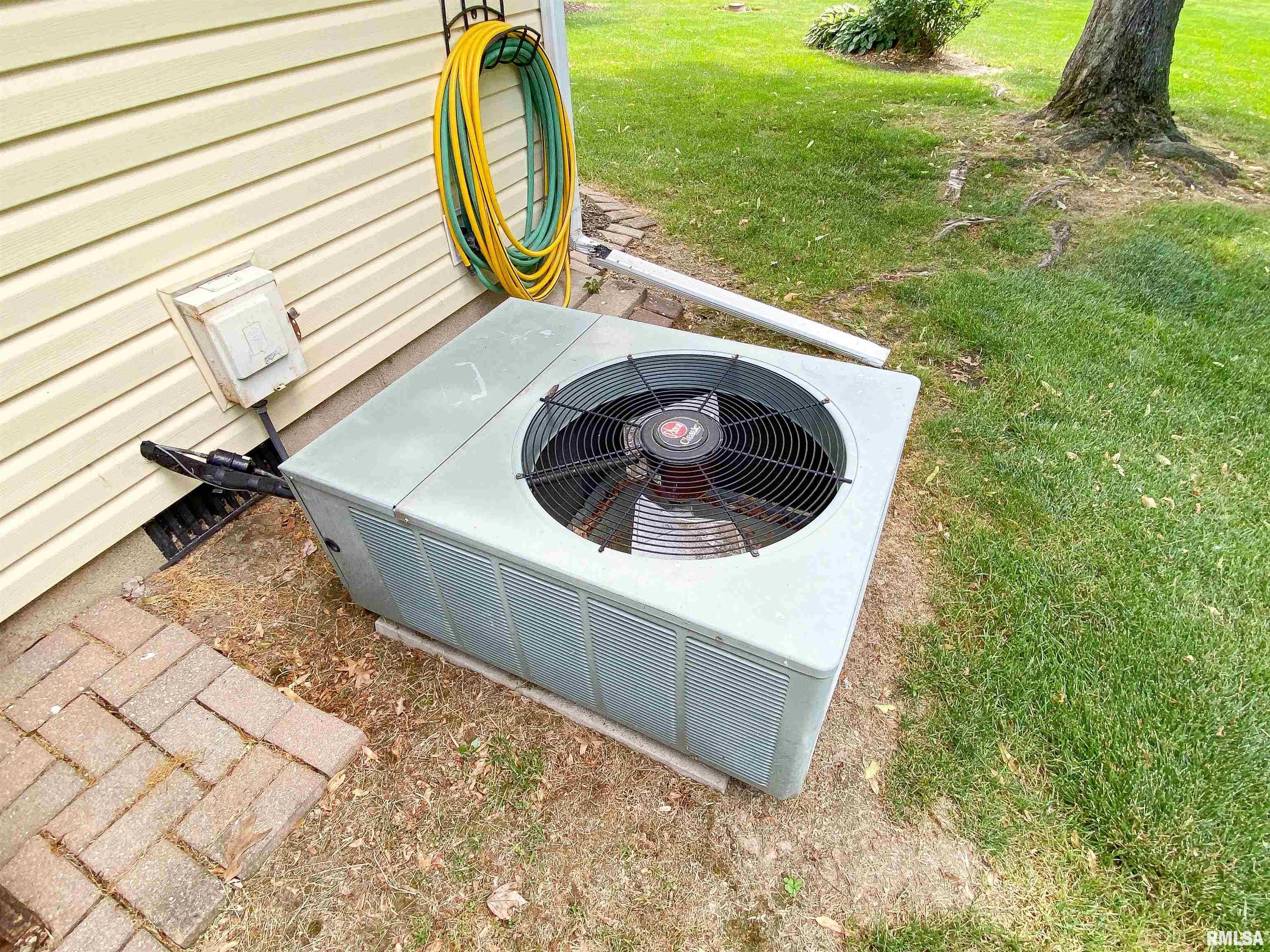 28 Stone Forge Pike Flora, IL 62839 - Photo 46 of 54