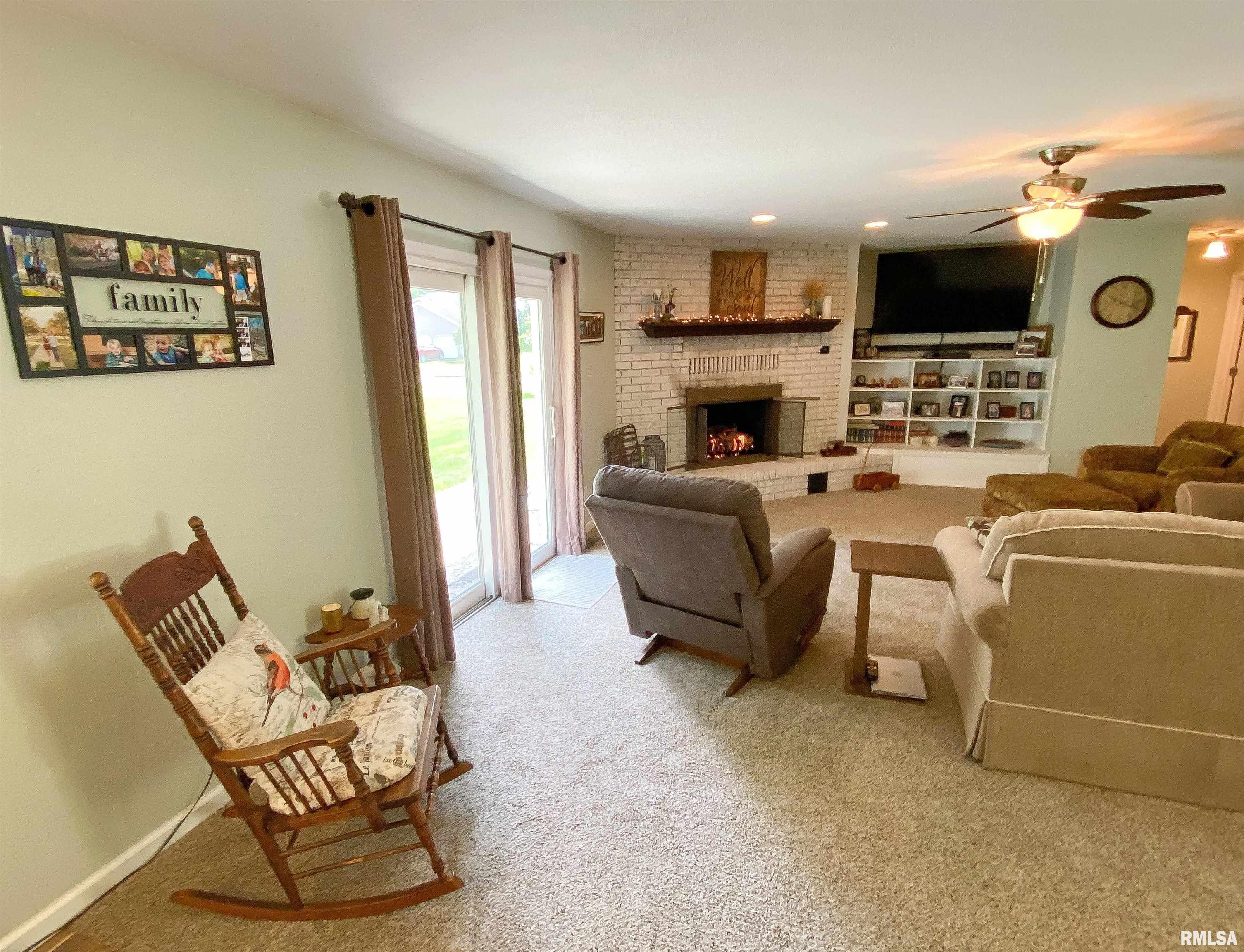 28 Stone Forge Pike Flora, IL 62839 - Photo 10 of 54