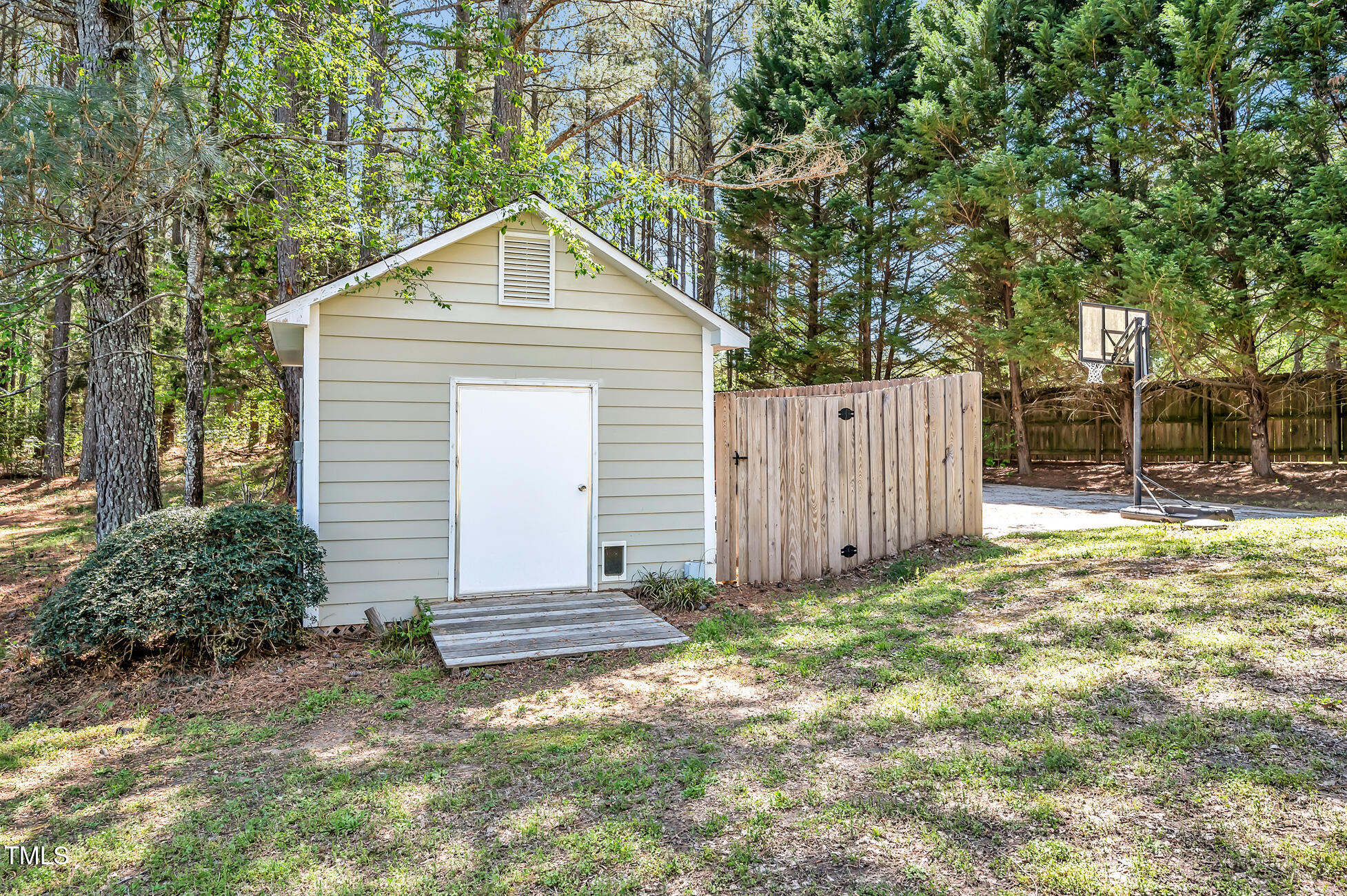 40 Farrells Creek Road Apex, NC 27523 - Photo 53 of 67 FAR_9798