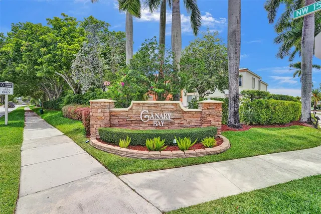 $4,500 | 1581 Northwest 159th Avenue, Pembroke Pines, FL 33028