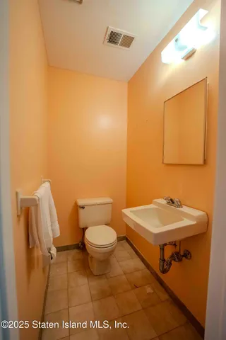 $799,000 | 78 Newberry Avenue | Dongan Hills