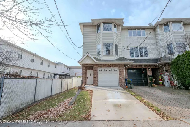 $799,000 | 78 Newberry Avenue | Dongan Hills