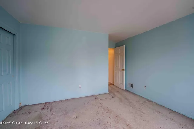 $799,000 | 78 Newberry Avenue | Dongan Hills