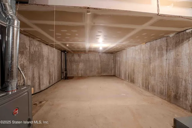 $799,000 | 78 Newberry Avenue | Dongan Hills