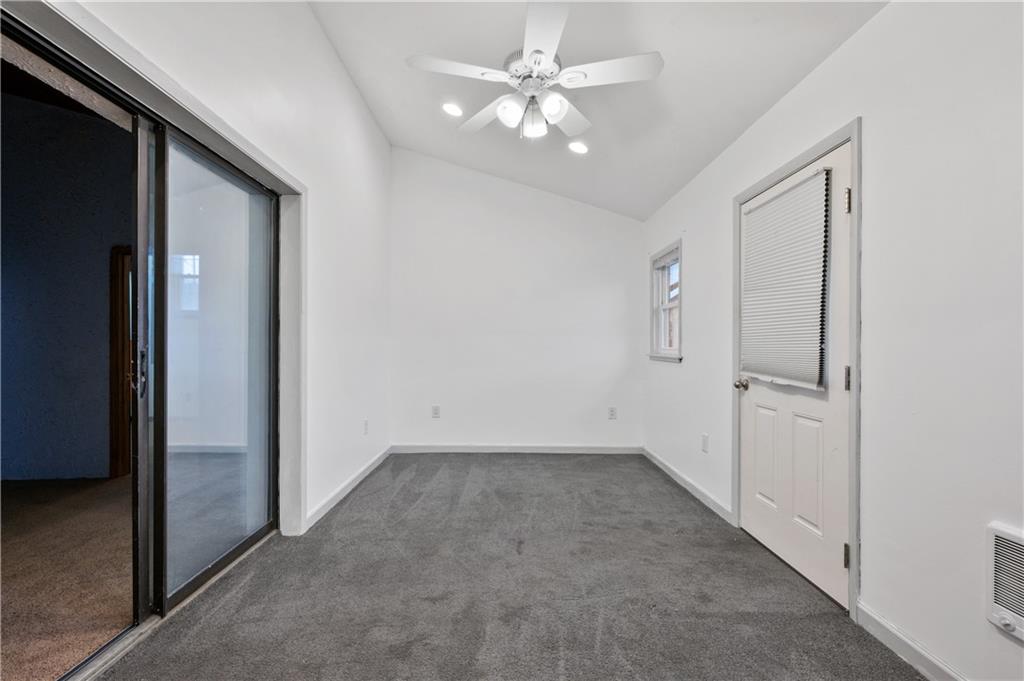 744 Lincoln Avenue Springdale, PA 15144 - Photo 20 of 26 wooden floor in an empty room