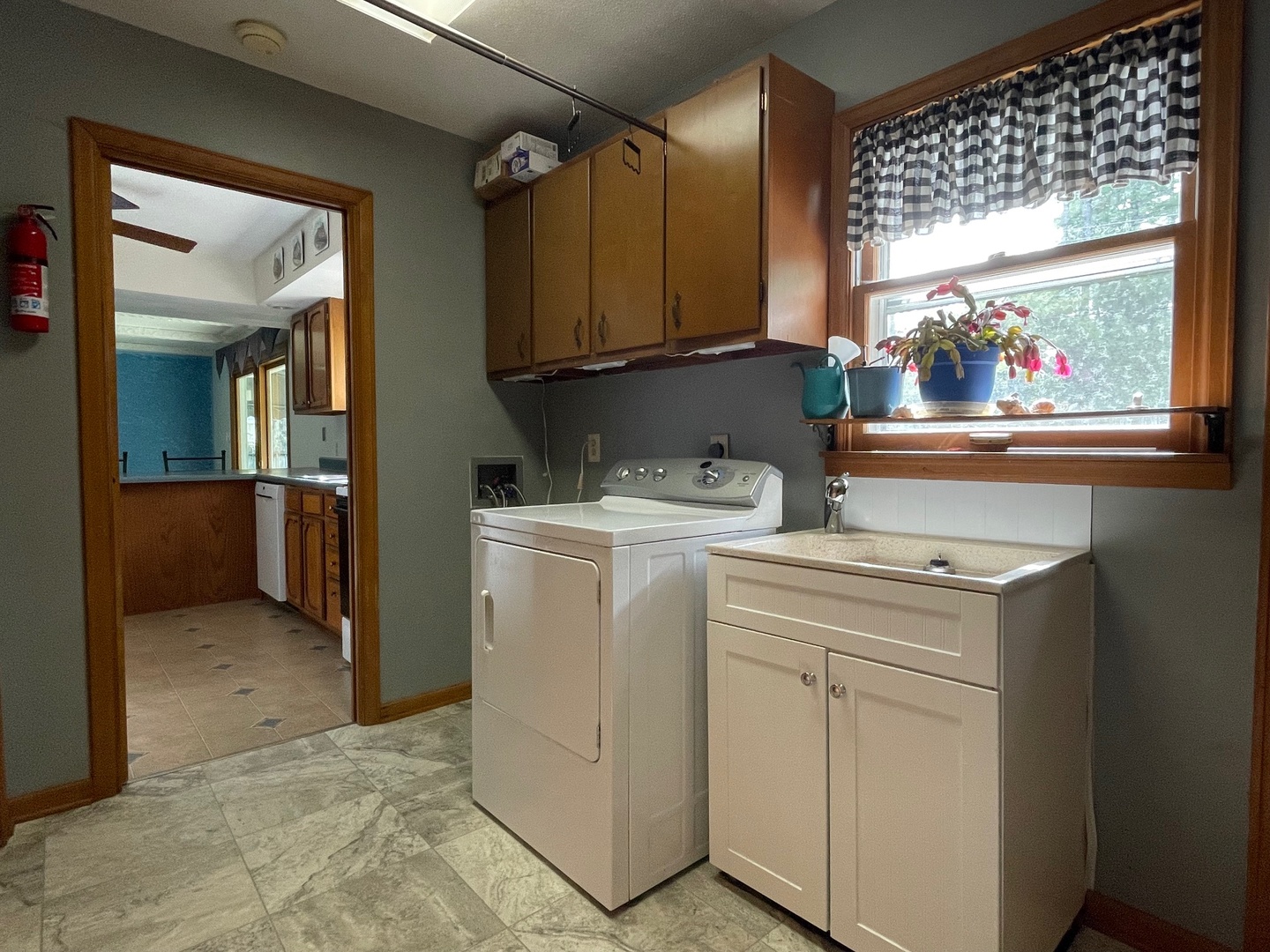 7 Mcdonald Court Champaign, IL 61821 - Photo 18 of 38