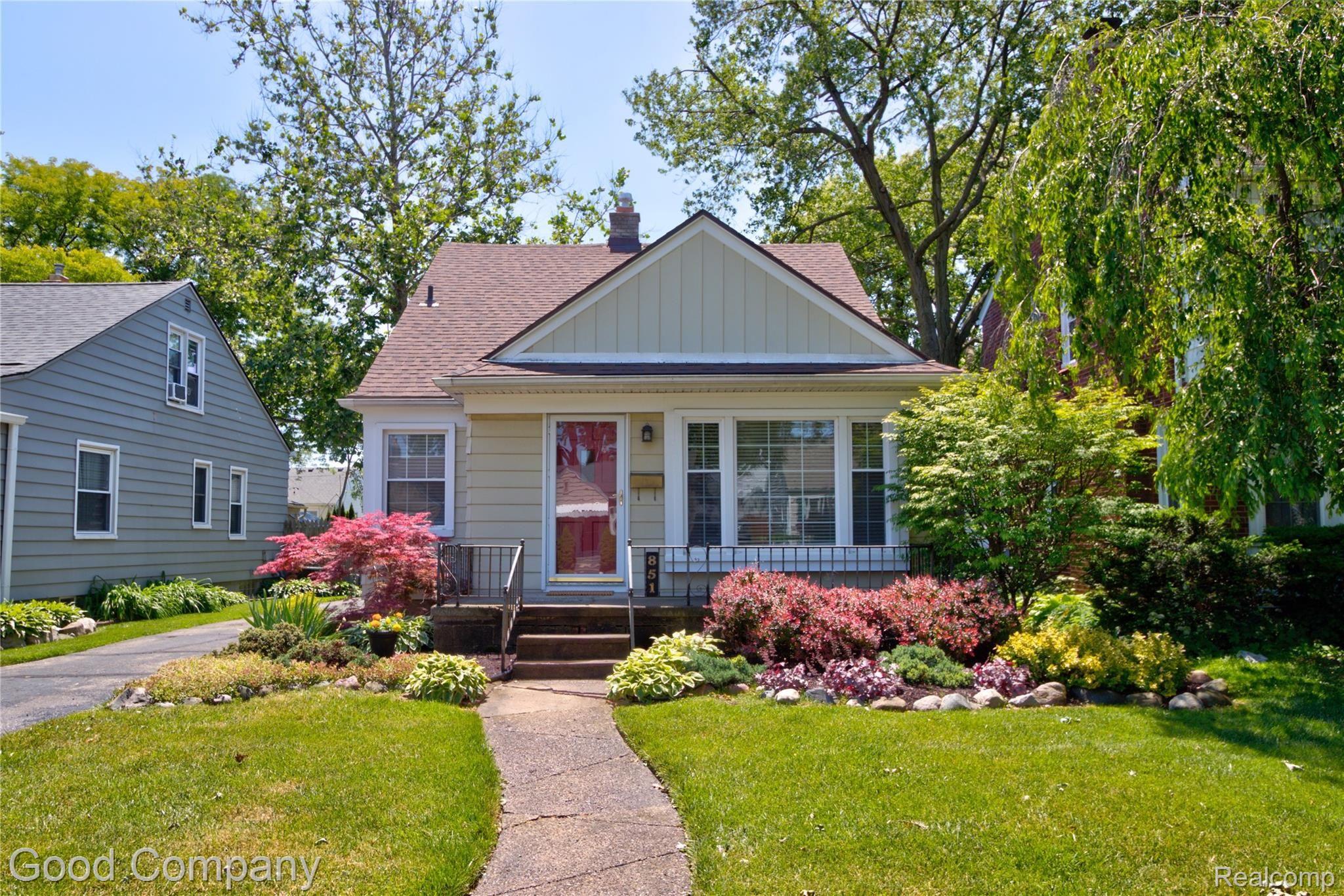 851 Cambridge Road Berkley, MI 48072 - Photo 1 of 39 851 Cambridge Rd. 1