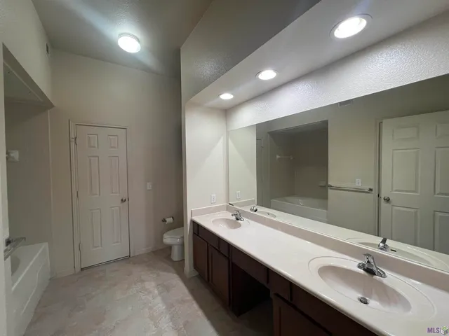 $1,200 | Undisclosed Address, Baton Rouge, LA 70809