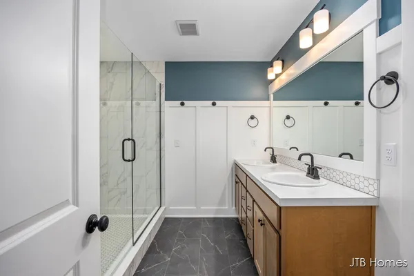 $539,900 | 11440 Shoreline Drive, Unit 110, Allendale, MI 49401