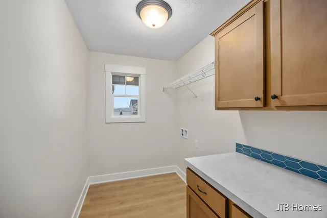 $539,900 | 11440 Shoreline Drive, Unit 110, Allendale, MI 49401