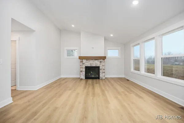 $539,900 | 11440 Shoreline Drive, Unit 110, Allendale, MI 49401