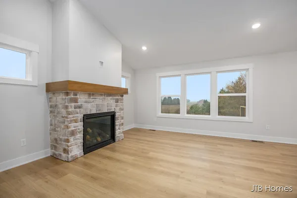 $539,900 | 11440 Shoreline Drive, Unit 110, Allendale, MI 49401