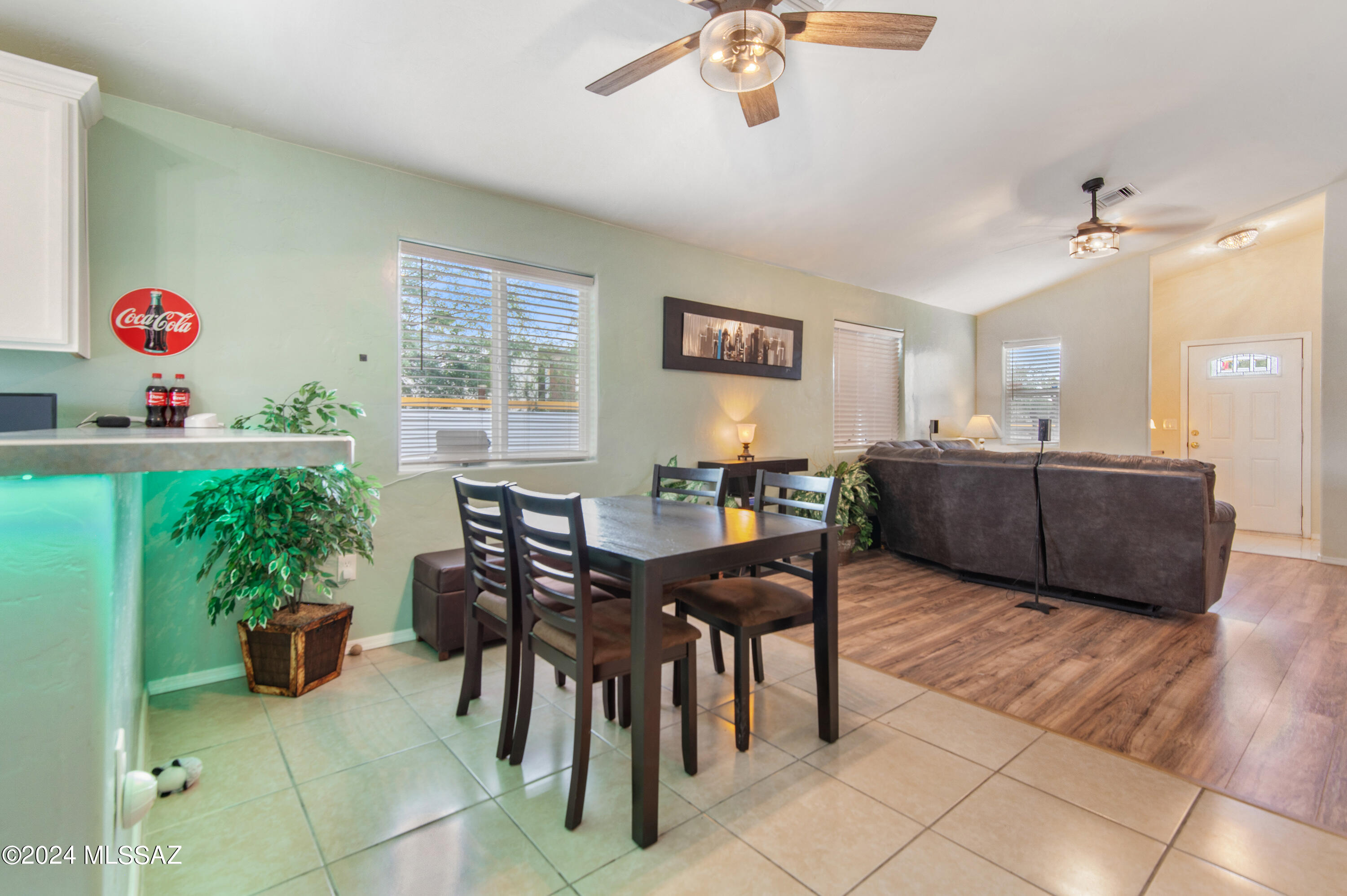 2711 West Milton Road Tucson, AZ 85746 - Photo 16 of 35 Gallery Image 16