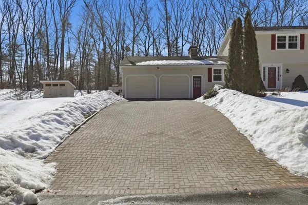 $670,000 | 10 Todd Road, Nashua, NH 03064