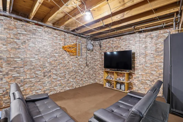 $670,000 | 10 Todd Road, Nashua, NH 03064