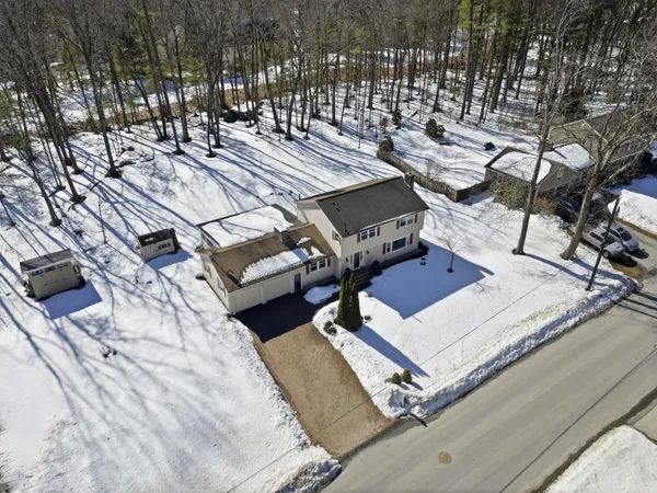 $670,000 | 10 Todd Road, Nashua, NH 03064
