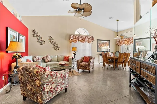 $829,000 | 200 St James Way, Naples, FL 34104