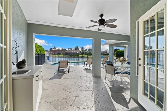 $829,000 | 200 St James Way, Naples, FL 34104