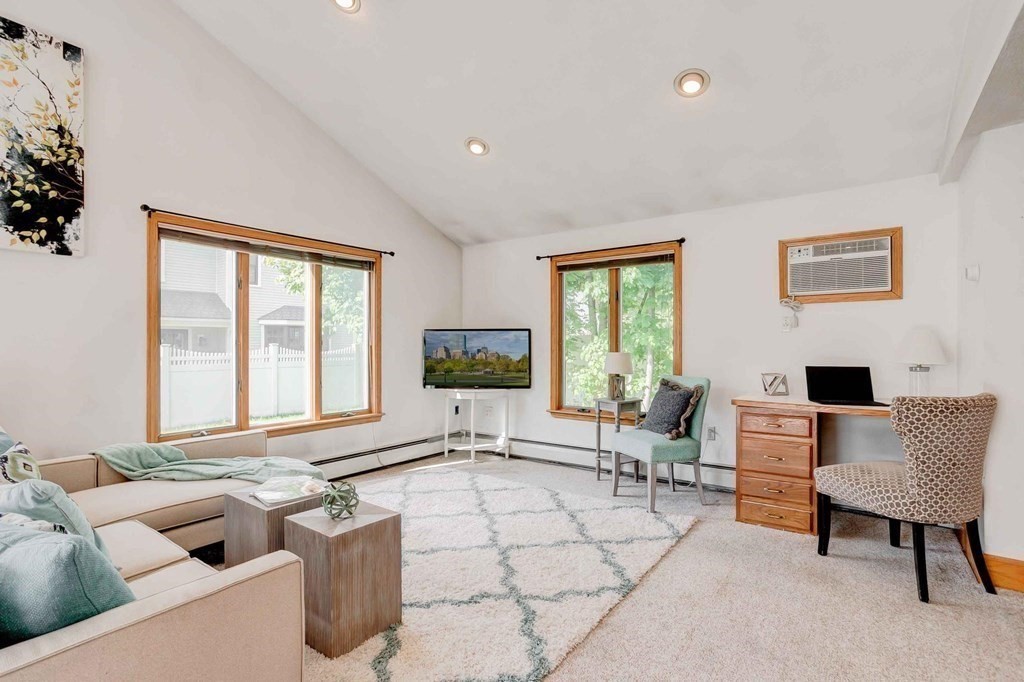 104 Bay State Road Arlington, MA 02474 - Photo 7 of 34 Gallery Image 7