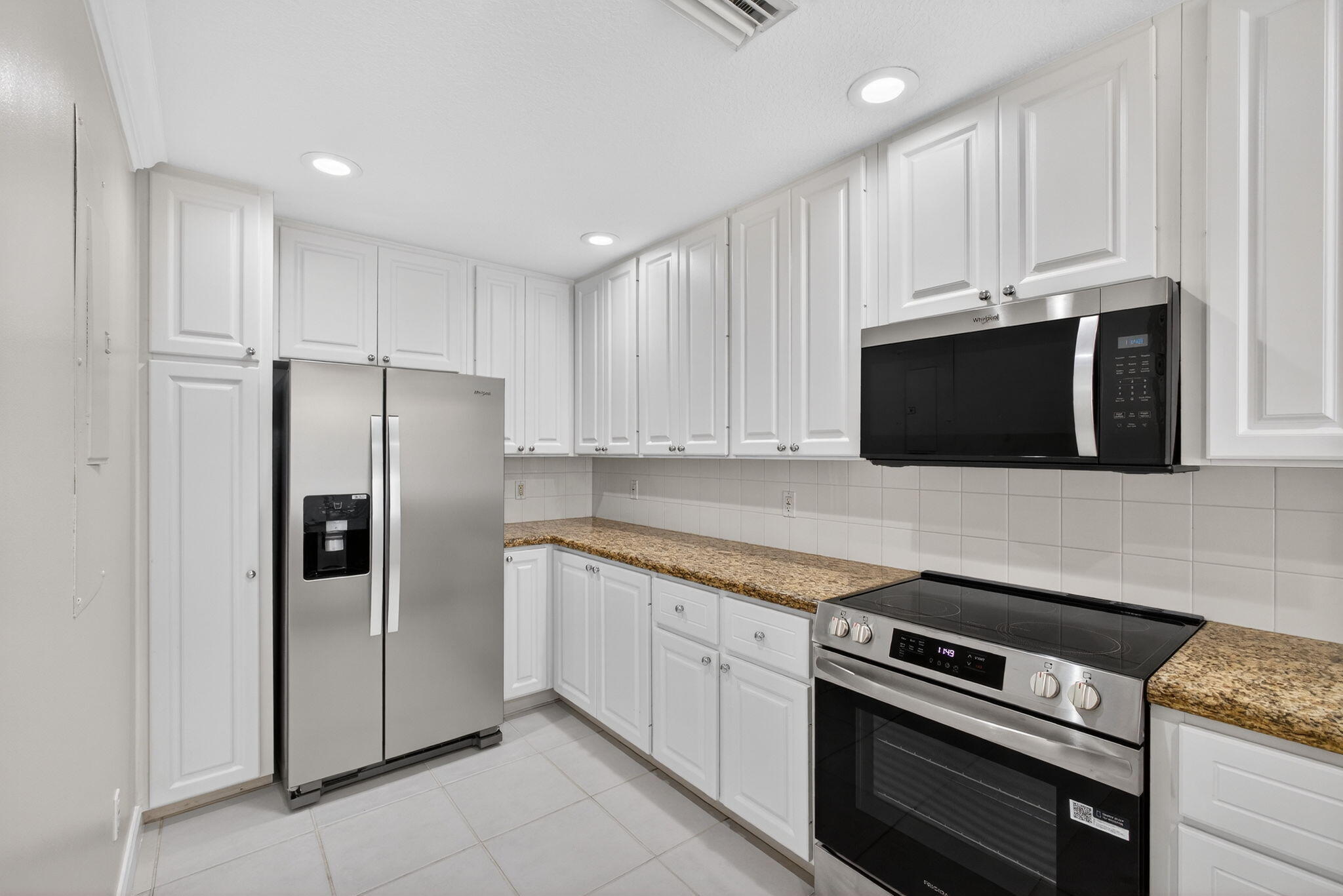4118 Parkside Drive Jupiter, FL 33458 - Photo 10 of 72 16-web-or-mls-5D1A9165