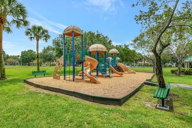 $3,050 | 4582 Danson Way, Delray Beach, FL 33445