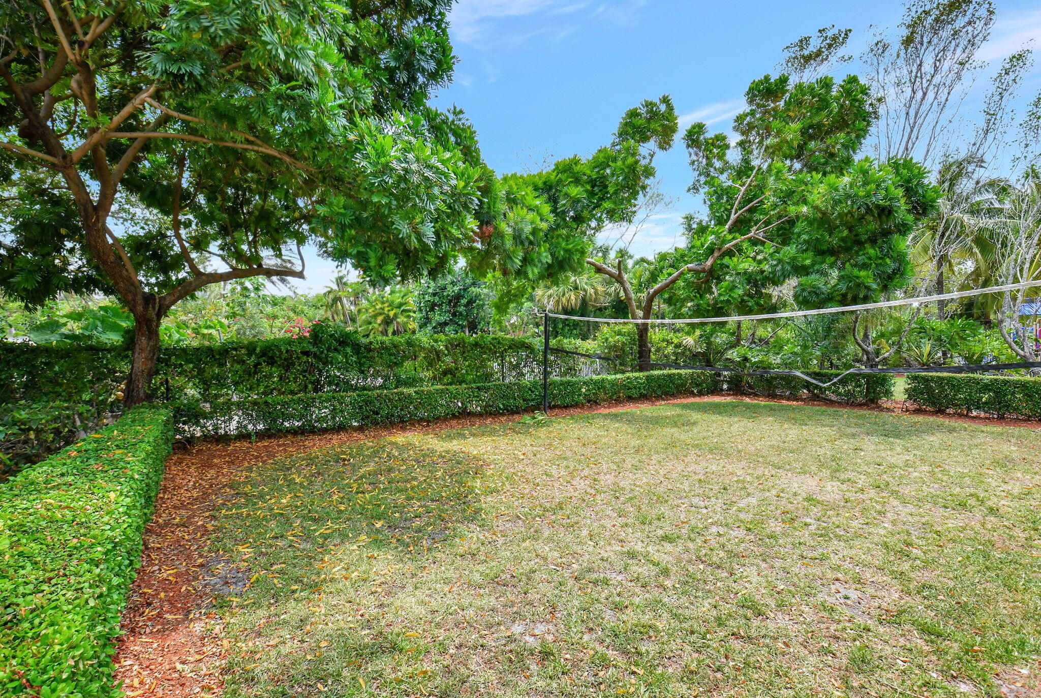 4582 Danson Way Delray Beach, FL 33445 - Photo 65 of 74 Volley Ball Court