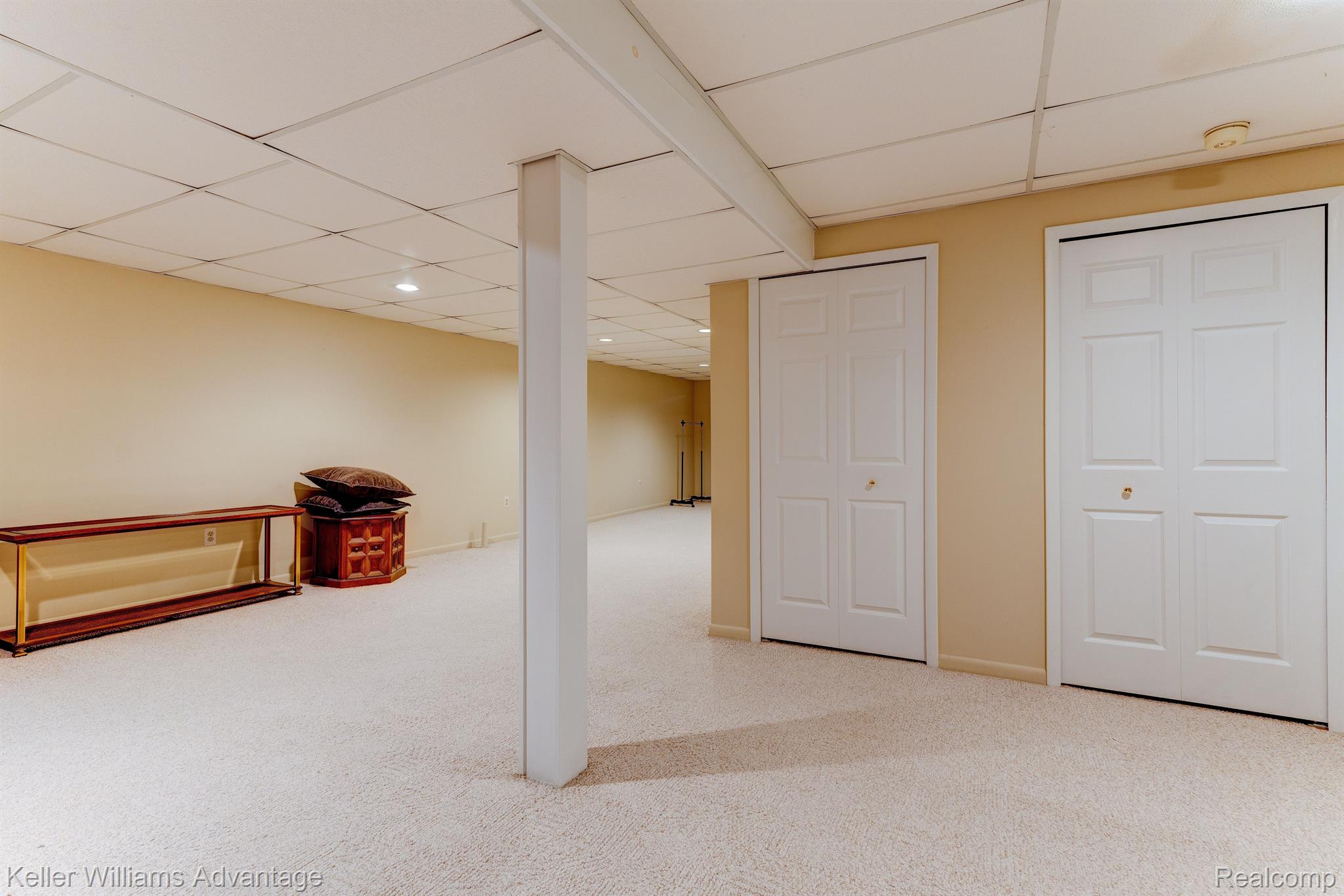 22274 Pondview Novi, MI 48375 - Photo 15 of 18 Gallery Image 15