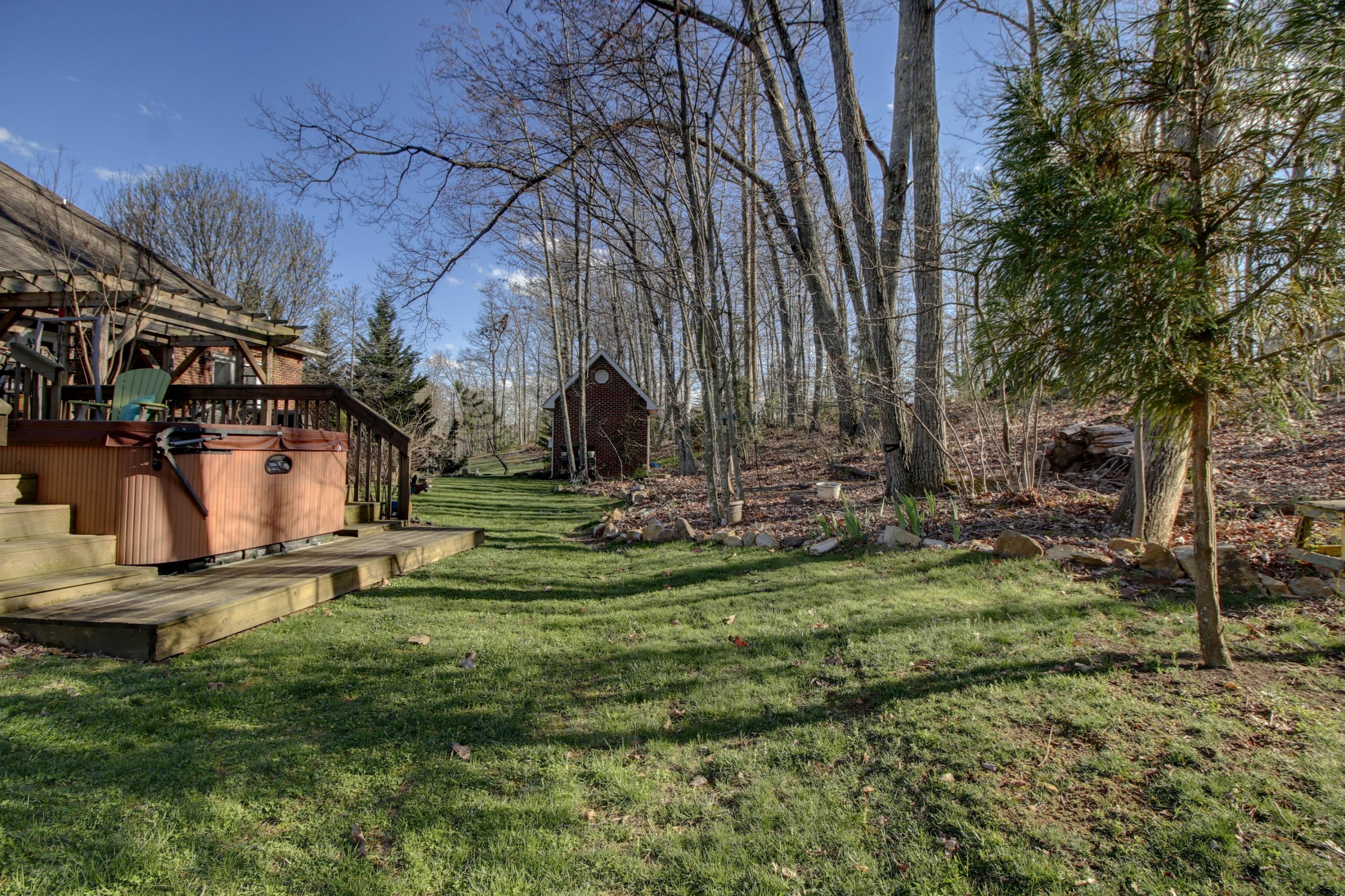 191 Piper Glenn Blue Ridge, VA 24064 - Photo 46 of 51 045-227878-_MG_2446_47_48_49_50_51_52_49
