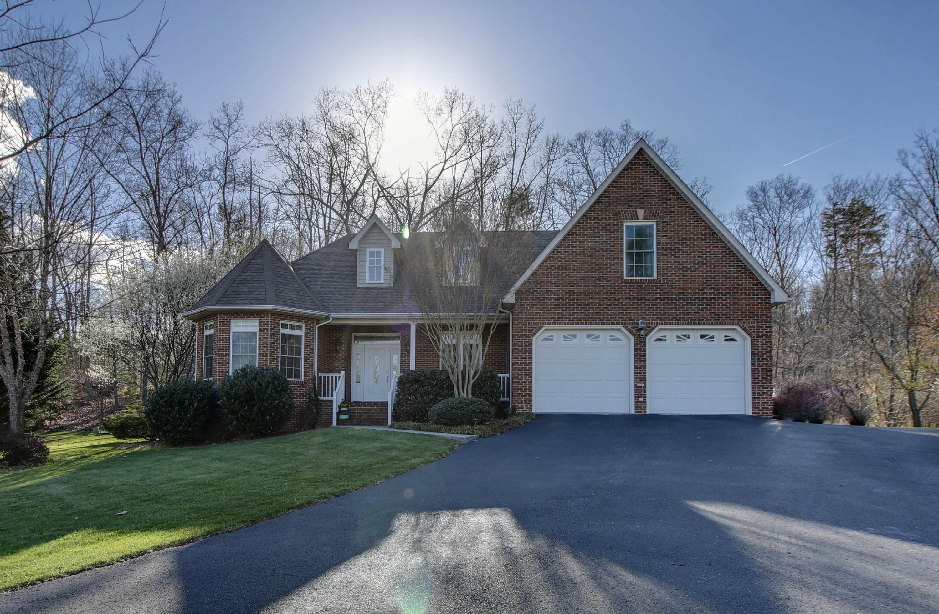 191 Piper Glenn Blue Ridge, VA 24064 - Photo 51 of 51 Main Front Exterior