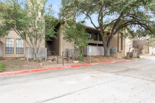 $214,900 | 1202 Thorpe Lane, Unit 216, San Marcos, TX 78666