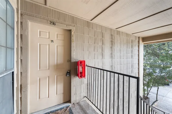 $214,900 | 1202 Thorpe Lane, Unit 216, San Marcos, TX 78666