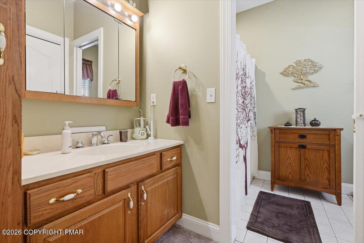 252 Chestnut Road Blakeslee, PA 18610 - Photo 29 of 44 29-040_DSC00206