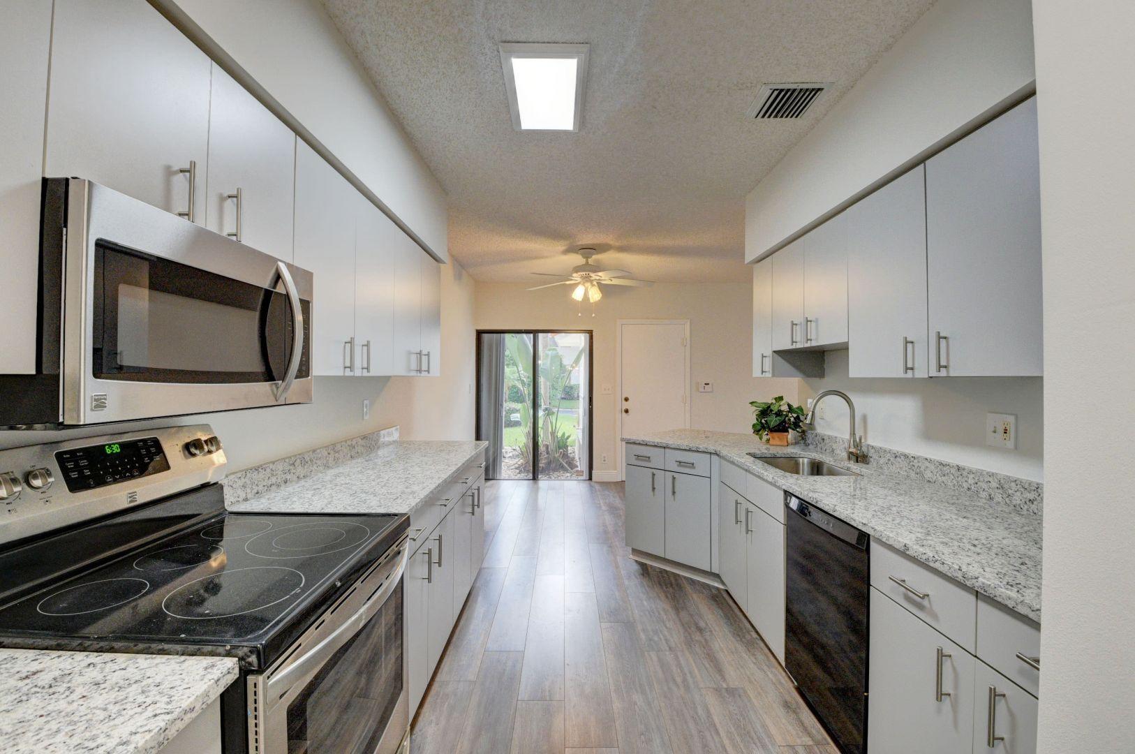 12619 Remo Court Boca Raton, FL 33496 - Photo 18 of 60 42_dsc_9227_28_29_30_31